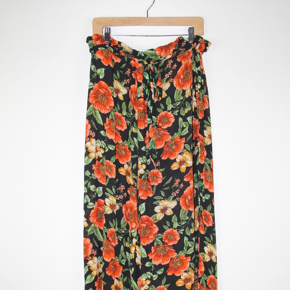 PLUS WIDE LEG PANT WITH SELF BELT FLORAL PRINT